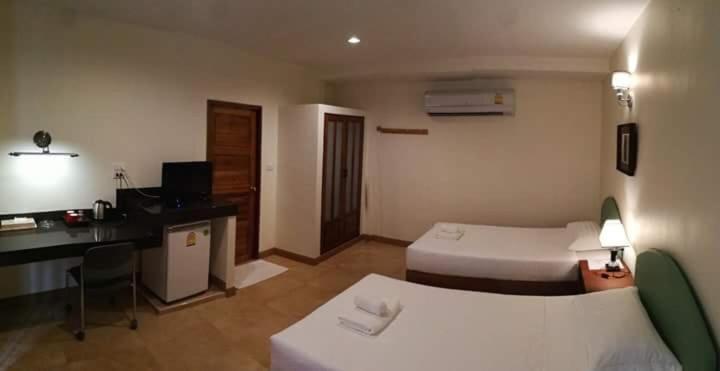 Mamaungpaa Hill Resort Takhli Kültér fotó